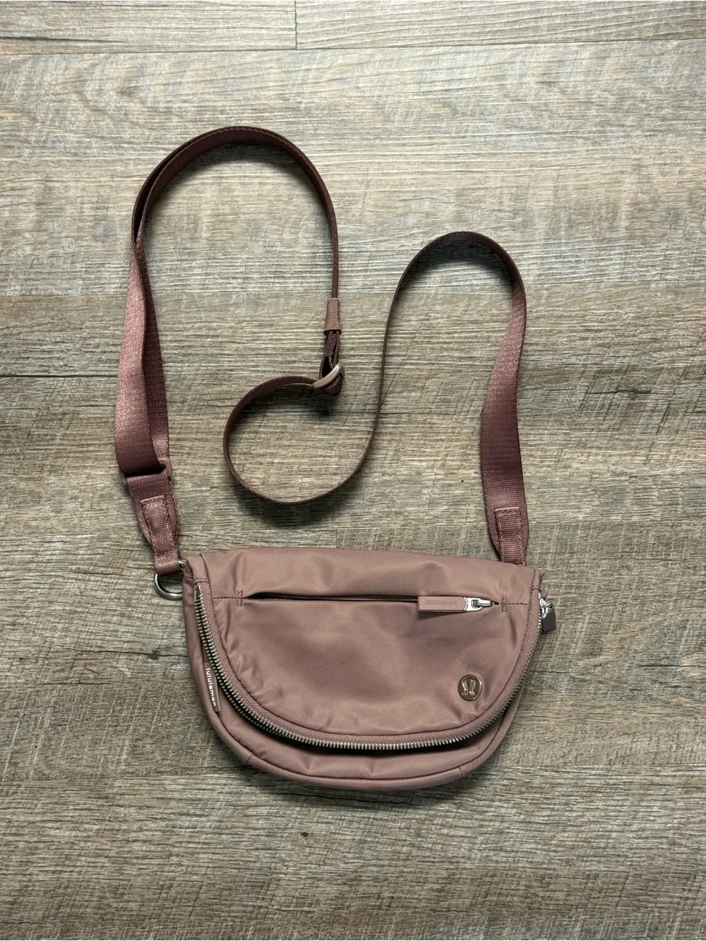 Lululemon All Night Festival Bag Micro in a pinkish color